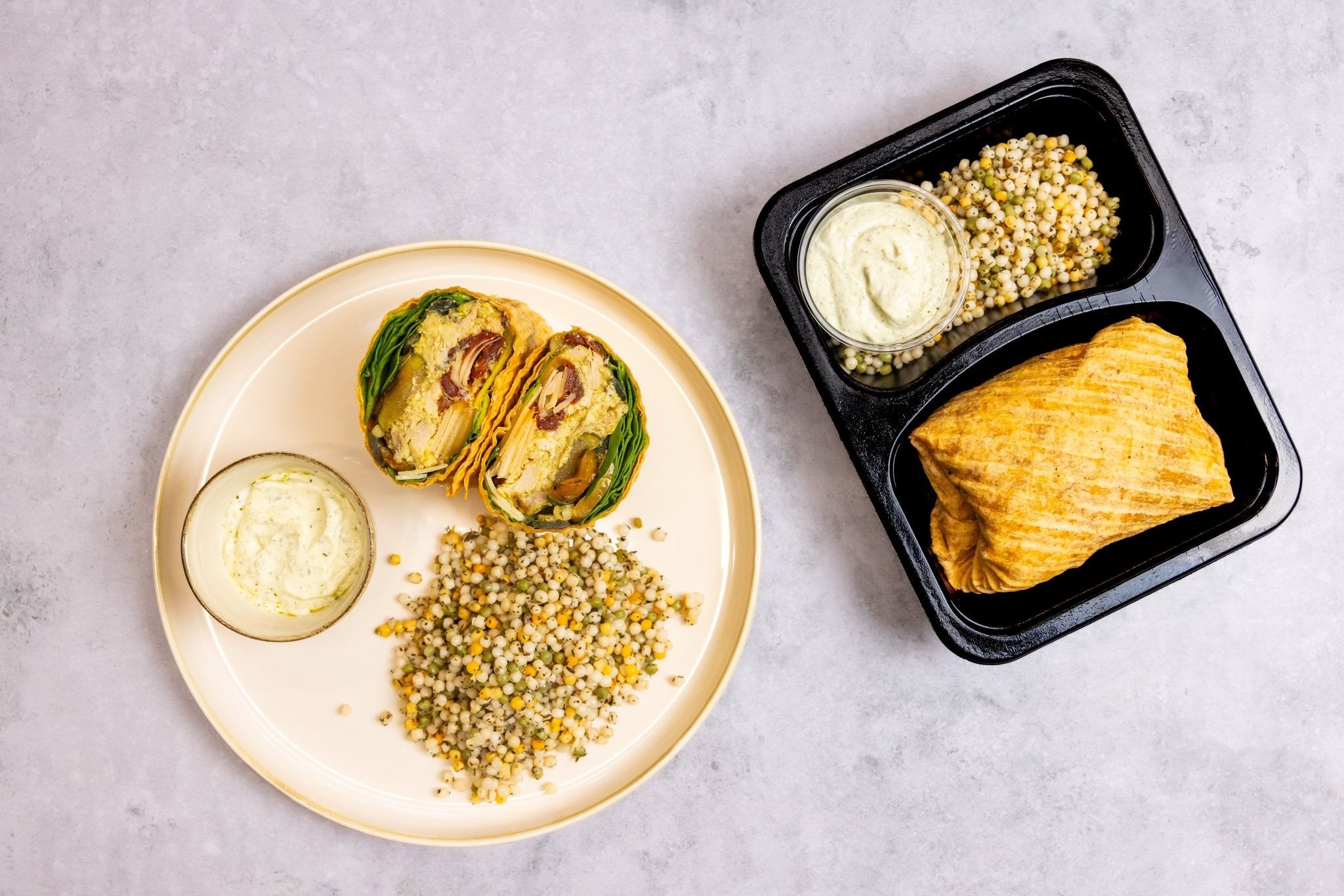 Caesar wrap vegetarisch met parel couscous en tempeh - Tessa's