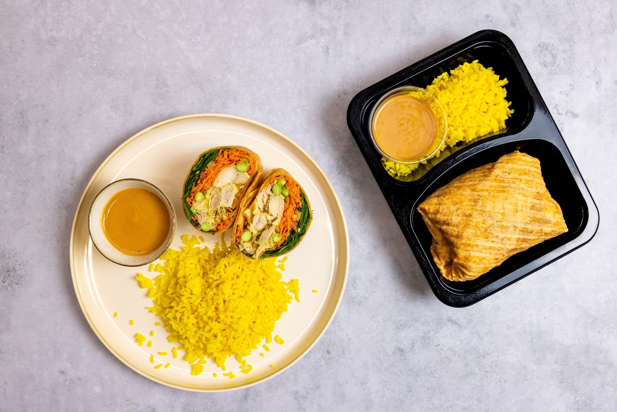 Vegetarische Aziatische wrap met rijst en tempeh - Tessa's